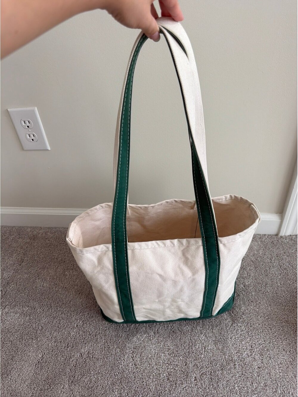 LL BEAN BOAT AND TOTE BAG CANVAS GREEN LONG HANDLE STRAPS